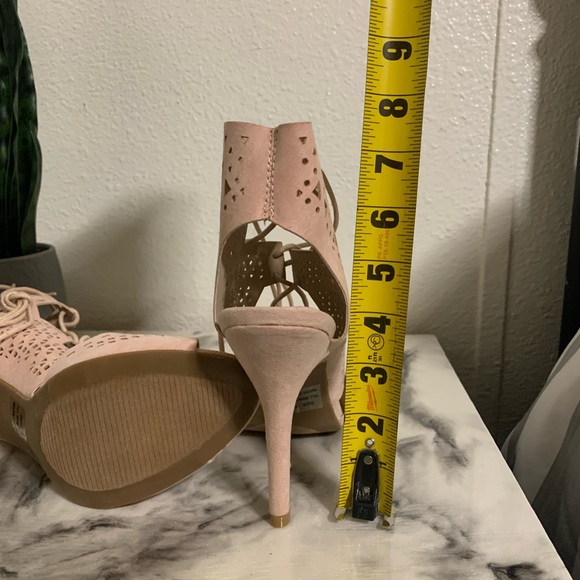 Qupid heels women’s 8 Like New - Picture 5 of 8